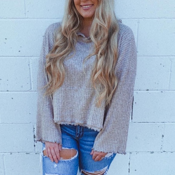 NEW - Cropped Lounge Oversized Hoodie - Picture 3 of 6